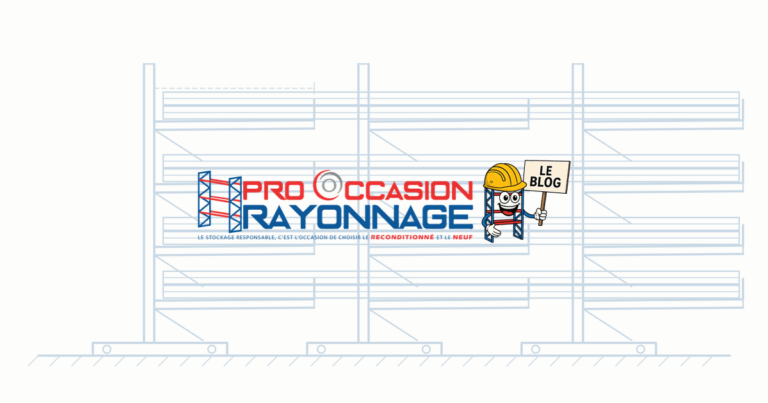 Rayonnage cantilever dessiné au trait bleu clair, colonnes verticales et bras horizontaux en porte-à-faux sur socles, logo du blog au centre